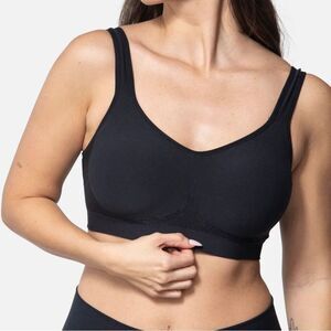 Underoutfit Comfort Shaping Bra Black Large NWT IN PACKAGE